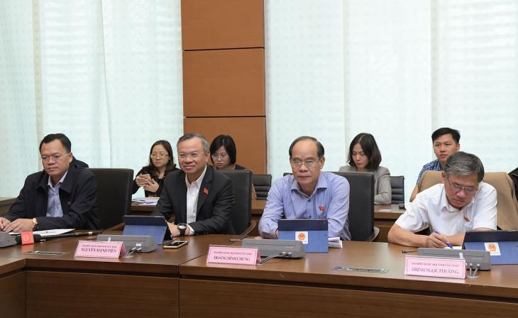Đoàn đại biểu Quốc hội tỉnh Tây Ninh: Thảo luận ở Tổ tại kỳ họp thứ 11, Quốc hội khóa XIV